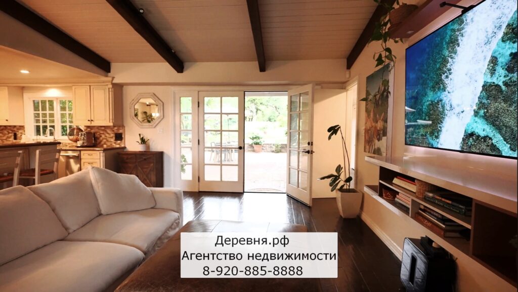 гостиная фото купить дом на Можайском водохранилище